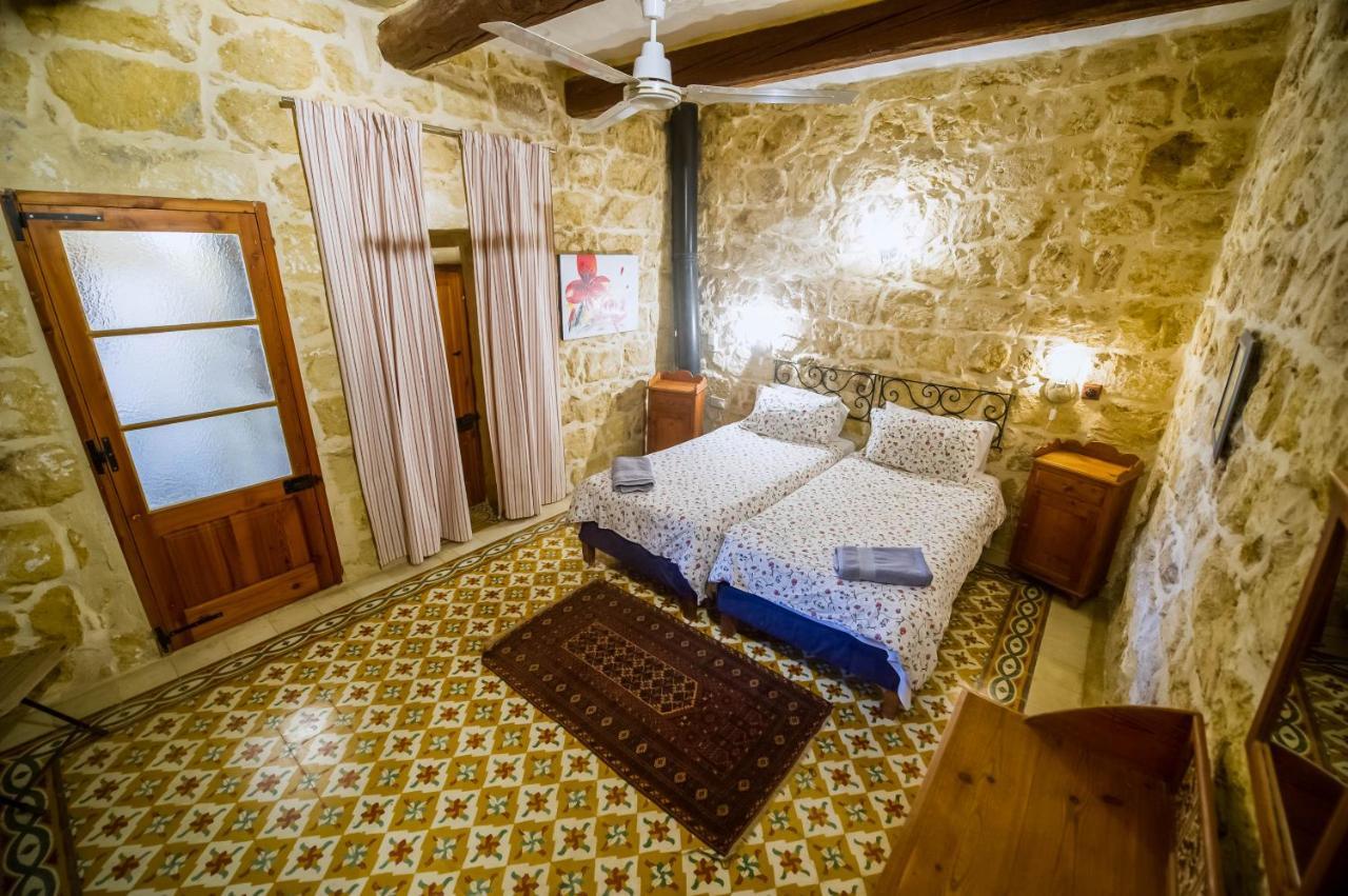 "Steves Villas" Villa Ta Rosi Xagħra Buitenkant foto